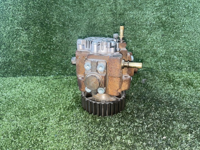 FORD 0445010102 Bomba inyectora  en stock Terrassa