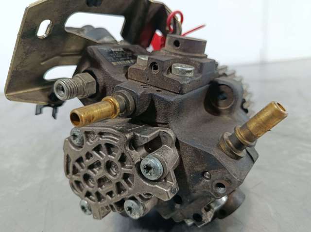 PEUGEOT 0445010102 Bomba de alta presión de combustible  disponible Valladolid