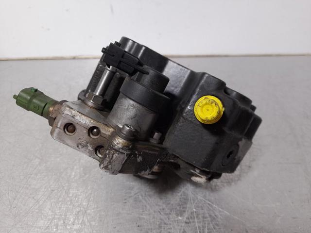 VOLVO 0445010111 Bomba inyectora comprar Pamplona