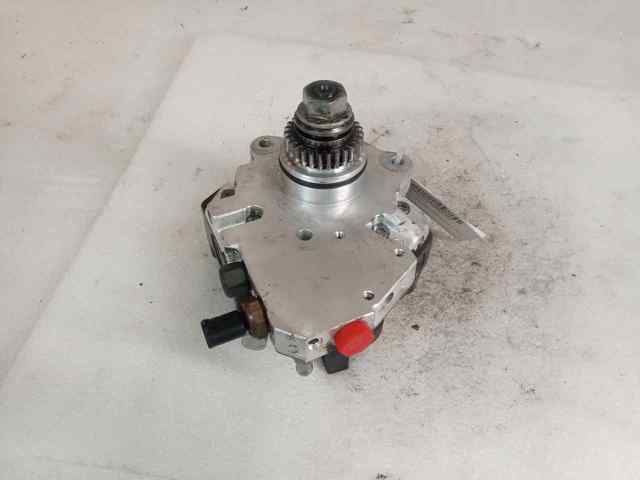 0445010120 MERCEDES Bomba de alta presión de combustible  disponible Vigo