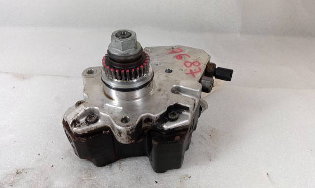 0445010120 MERCEDES Bomba inyectora  en stock Gandía