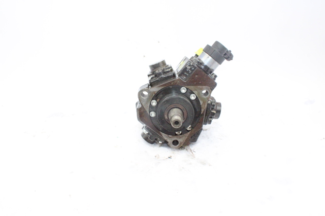 HYUNDAI 0445010206 Bomba inyectora  en stock Salamanca