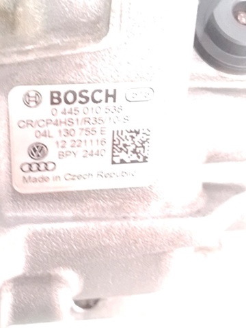 0445010538 VAG Bomba de alta presión  disponible Ourense