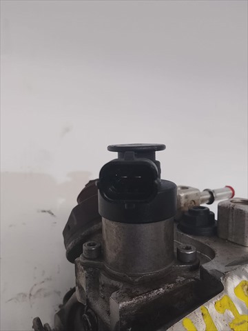 0445010577 Ford