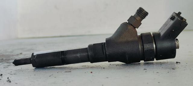 0445110008 Inyector de combustible  disponible Burgos