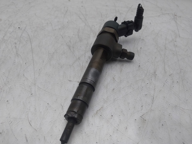 Inyector-bomba Fiat Punto II furgoneta comprar en España