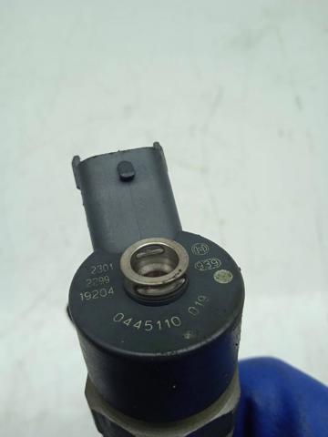 0445110019 Inyector de combustible  disponible Burgos