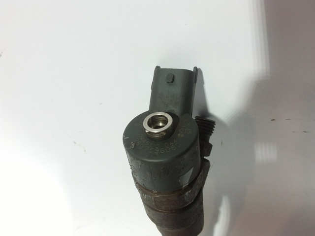 0445110044 Inyector  en stock Sabadell