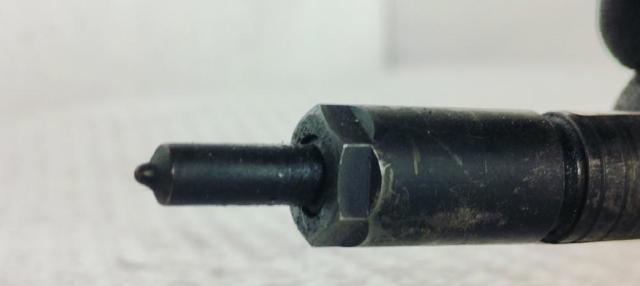 HYUNDAI 0445110064 Inyector de combustible  comprar en Albacete