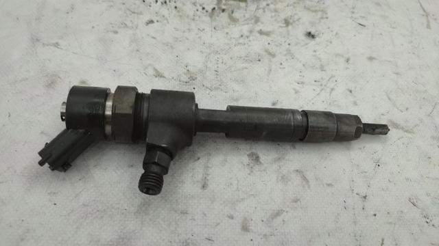 FIAT 0445110068 Inyector de combustible  disponible Valladolid