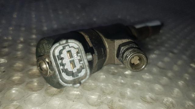 0445110076 Inyector  en stock Castellón