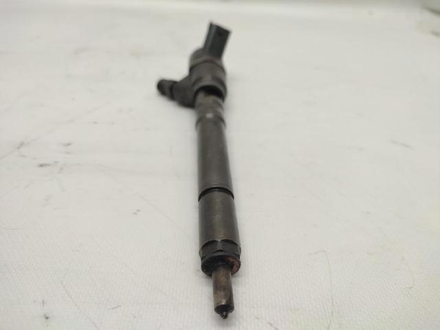 HYUNDAI 0445110101 Inyector de combustible  disponible Valladolid