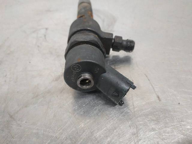 Inyector de combustible Alfa Romeo 147 937