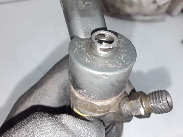 0445110126 HYUNDAI Inyector  en stock Córdoba