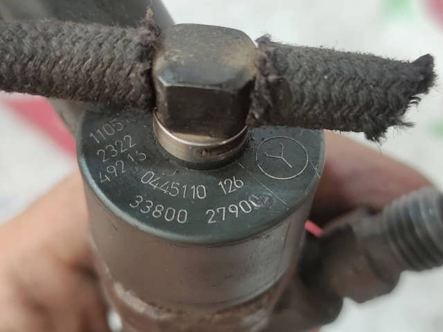 0445110126 Inyector  en stock Sabadell