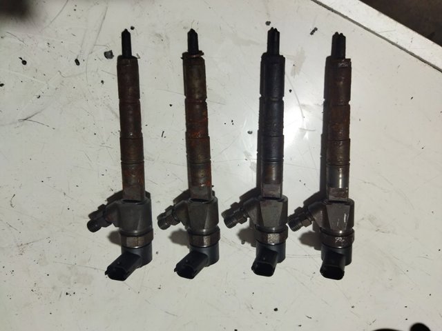 0445110159 GM Inyector  en stock Huelva