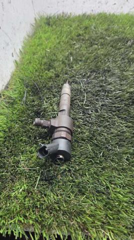 Inyector de combustible Opel Zafira A05