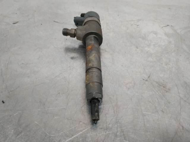 Inyector de combustible Opel Zafira A05