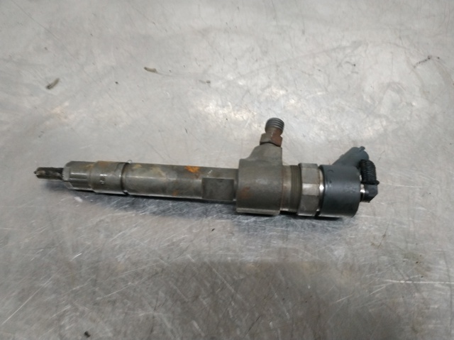 Inyector de combustible Opel Zafira A05