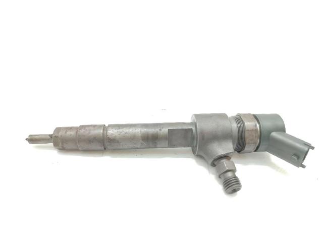 Inyector de combustible Opel Zafira A05