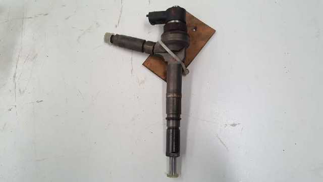 0445110175 Inyector de combustible  comprar en Reus