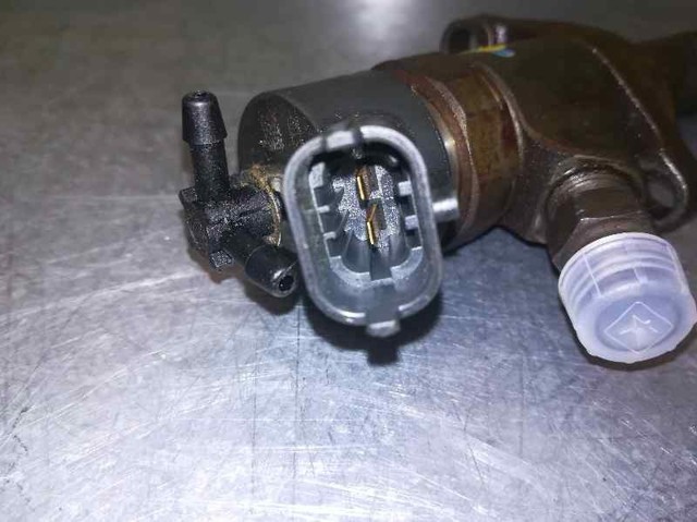 0445110188 PEUGEOT Inyector  en stock Huelva