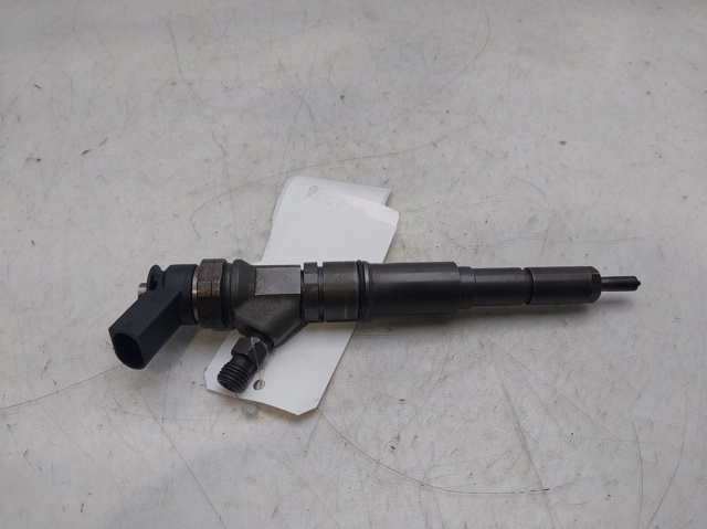 0445110209 Inyector  en stock Sabadell
