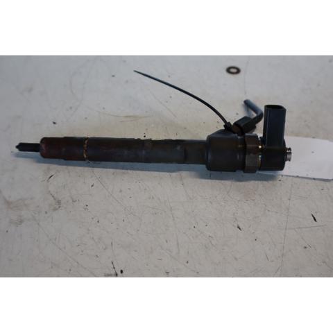Inyector de combustible 0445110238 MERCEDES