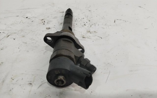 0445110239 FORD Inyector de combustible  disponible Vigo