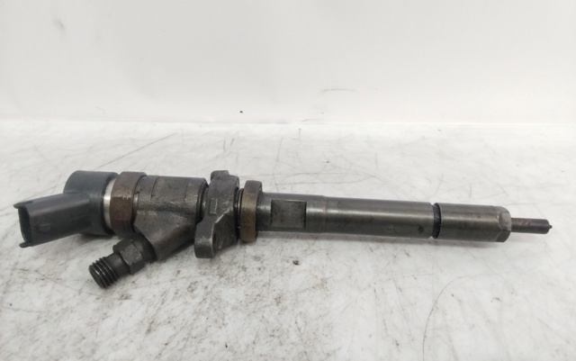 0445110239 FORD Inyector de combustible  disponible Ourense