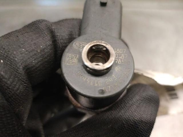 0445110243 Inyector de combustible  disponible Málaga