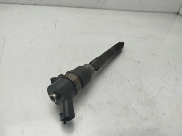 GM 0445110270 Inyector de combustible  comprar en Albacete