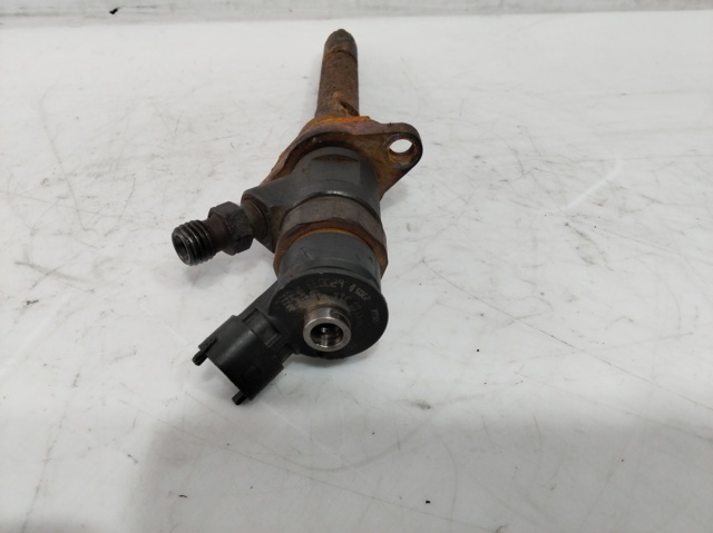 PEUGEOT 0445110311 Inyector de combustible  disponible Lugo