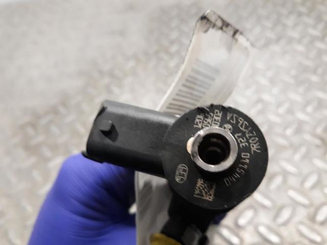 OPEL 0445110327 Inyector de combustible  disponible Lugo