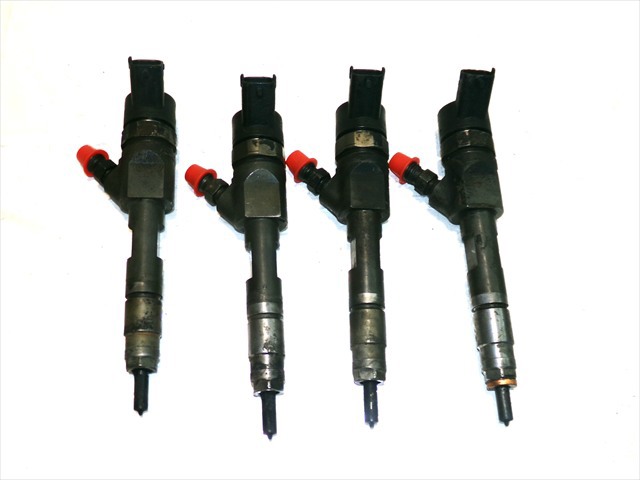 0445110328 Renault (RVI)
