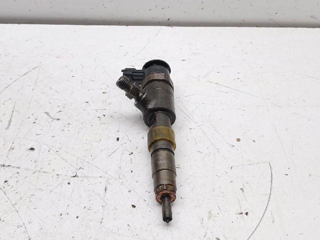 0445110340 Inyector  en stock Sabadell