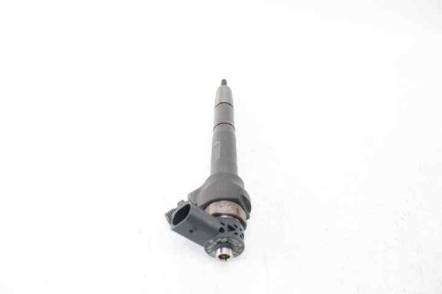 0445110477 VAG Inyector  en stock Gandía