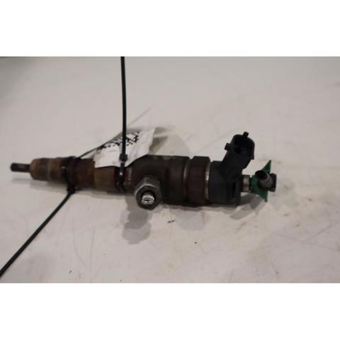 Inyector de combustible Ford Focus 3 CB8