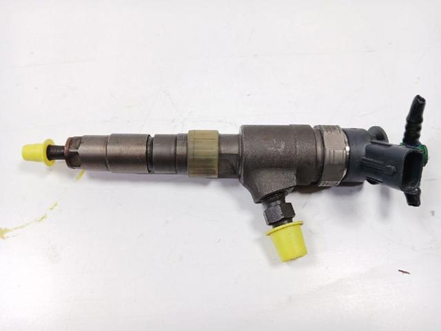 0445110489 Inyector de combustible  disponible Utrera