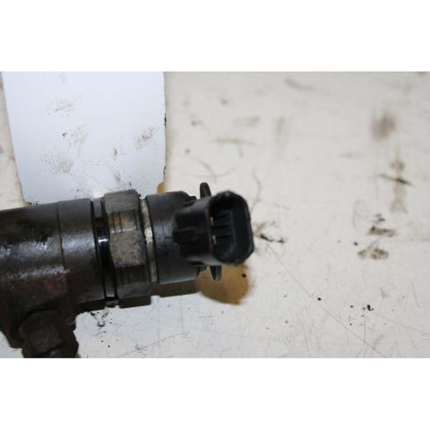 Inyector de combustible Ford Focus 3 CB8
