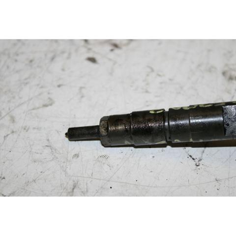 Inyector de combustible Ford Focus 3 CB8