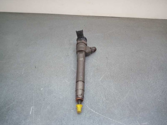 Inyector de combustible 0445110546 NISSAN