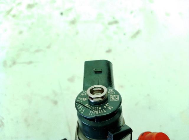 0445110601 BMW Inyector de combustible  disponible Vigo