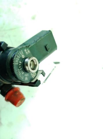 0445110601 Inyector de combustible  comprar en Zaragoza