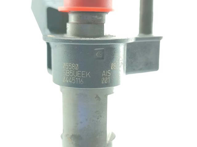0445116001 Inyector de combustible  disponible Utrera