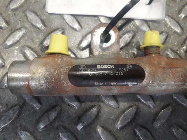 0445214019 Rampa de combustible  en stock Granada