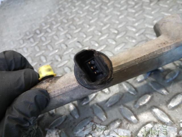 PEUGEOT 0445214019 Rampa de combustible  disponible Valladolid
