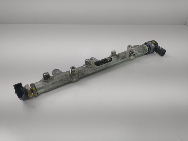 0445214030 BMW Rampa de combustible comprar Madrid
