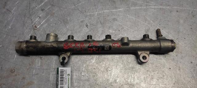 0445214065 RENAULT Rampa de combustible comprar Madrid