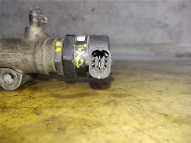 0445214085 Rampa de combustible  disponible Burgos